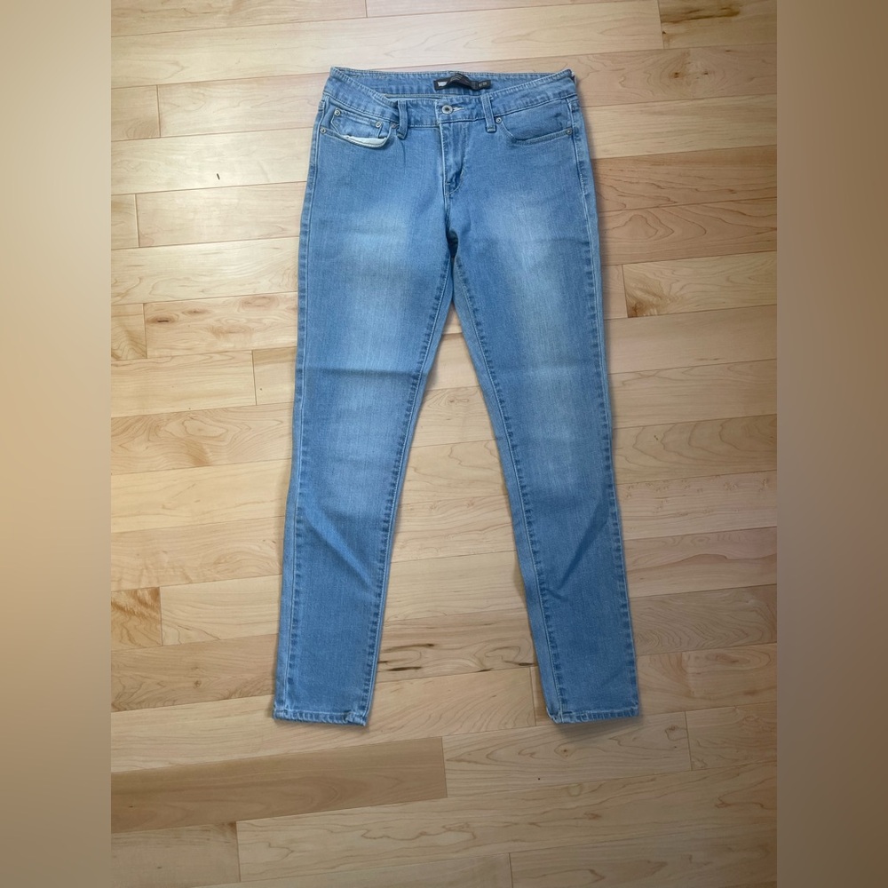 Levi’s Demi Curve Silhouette skinny jeans, size 6